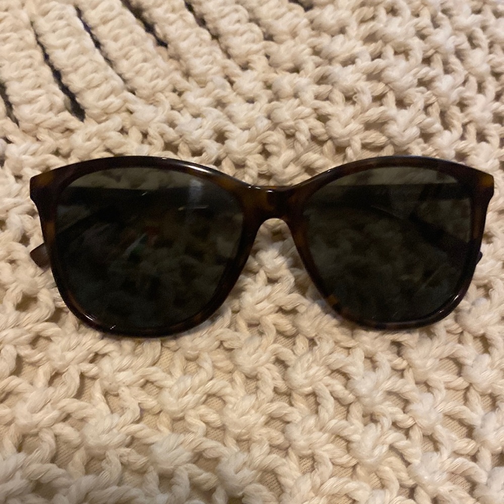 Women’s Le Specs sunglasses